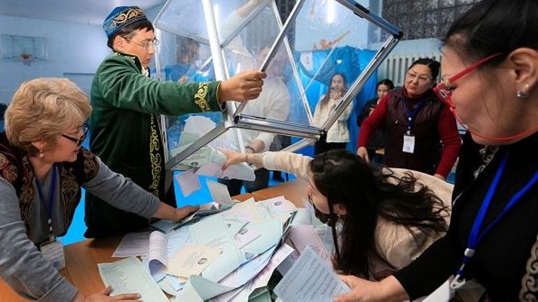 Elections législatives au Kazakhstan sur fond de timide ouverture démocratique
