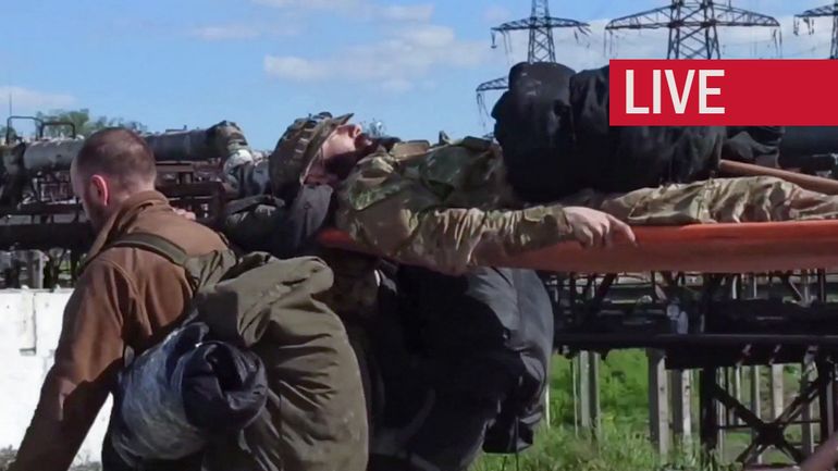 Direct - Guerre en Ukraine: Zelesnky fait son cinéma, évacuation des soldats de Marioupol, ouverture du premier procès pour crime de guerre