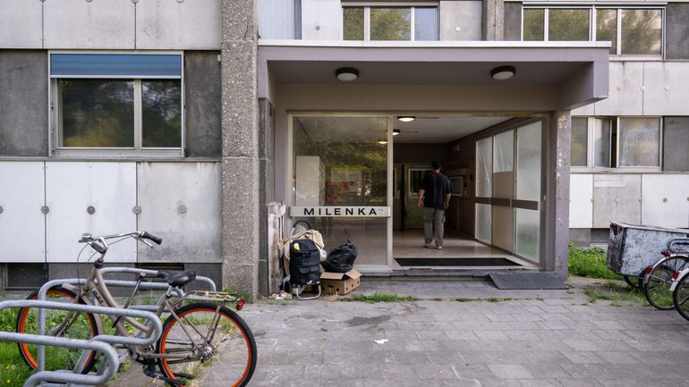 Travailleur social tué à Gand : une première concertation entre les syndicats et la Ville