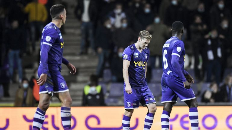 Pro League : humilié par Anderlecht, le Beerschot est en pleine détresse : "la saison sera longue si on continue comme ça"