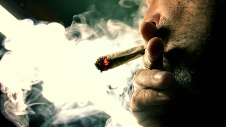 Malte légalise la culture et l'usage de cannabis récréatif, une première dans l'Union européenne