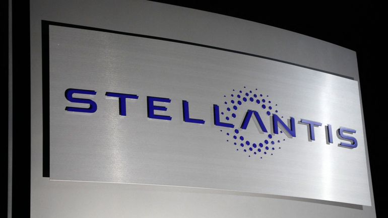 Perte de 2,3 milliards d'euros pour Stellantis (Opel, Peugeot, Citroën...) au premier semestre 2025