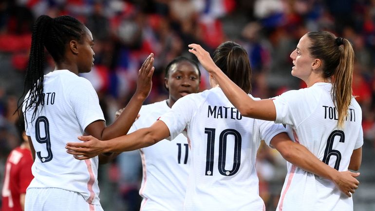 Euro féminin: attention au départ, les Bleues s'élancent contre l'Italie (direct vidéo 20h50)