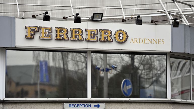 Salmonelle dans des produits Kinder : direction et syndicats de Ferrero parviennent à un accord sur le maintien des salaires jusqu'en mai