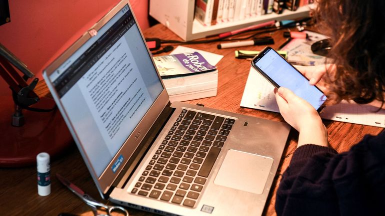 En communauté germanophone, tous les élèves du secondaire auront bientôt un ordinateur portable, une première en Belgique