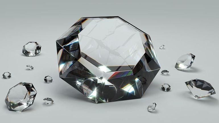 Le plus gros diamant blanc jamais mis aux enchères exposé à Dubaï