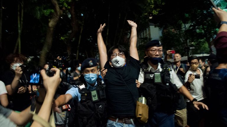 Hong Kong : la police empêche toute commémoration en public de Tiananmen