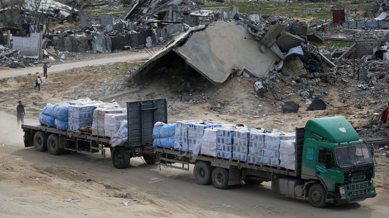 Guerre au Proche-Orient : Israël ferme le principal point de passage pour l'aide humanitaire à Gaza sans explication