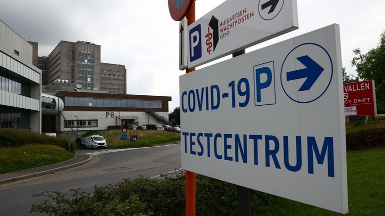 Les tests coronavirus ont déjà coûté 838 millions d'euros aux autorités