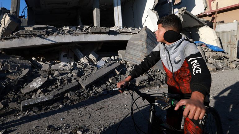 Guerre Israël-Gaza : frappes à Rafah et Khan Younès, le Hamas étudie la proposition de trêve