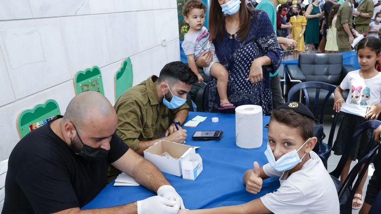 Déconfinement en Israël : instauration de la vaccination dans les écoles à la rentrée
