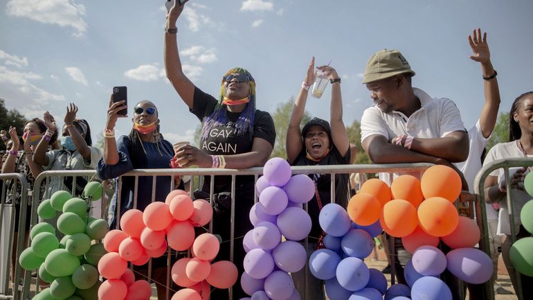 Afrique du Sud : joyeuse marche des fiertés à Soweto, lieu symbole du combat anti-apartheid