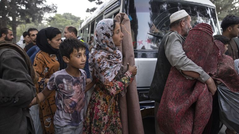Afghanistan : réunion de crise cet après-midi à l'Otan, 45 Belges invités à quitter le pays