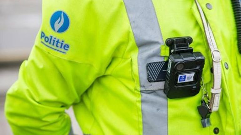 Belgique : la réglementation sur l'usage des bodycams par la police est validée en commission de la Chambre