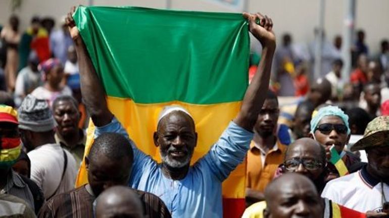 Mali : plus de 80 partis politiques et organisations demandent la tenue d'une élection présidentielle