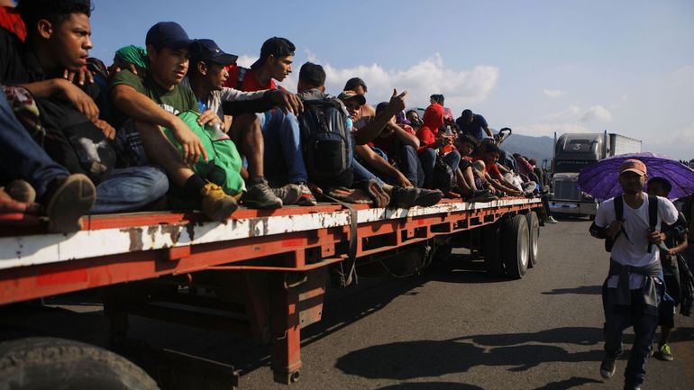 Asile et migration : une caravane de migrants se dirigeant vers les Etats-Unis dispersée au Mexique