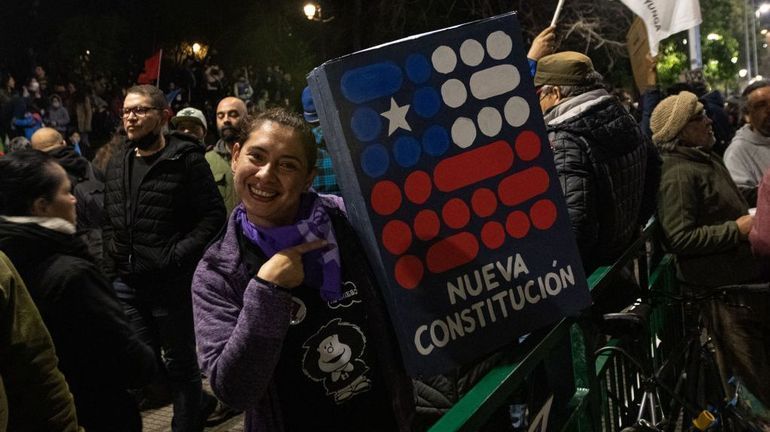 Chili : le Congrès s'accorde pour rédiger, à nouveau, un projet de Constitution