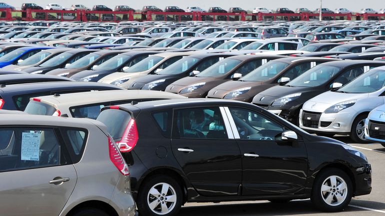 Vente de voitures neuves : les chiffres dégringolent