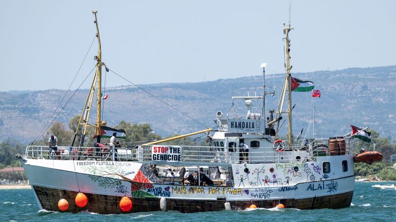 Quatorze militants propalestiniens du bateau Handala, intercepté par Israël, entament une grève de la faim