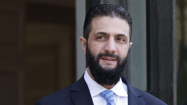 Donald Trump annonce lever les sanctions contre la Syrie et accepte de saluer le président syrien par intérim, Ahmad al-Chareh