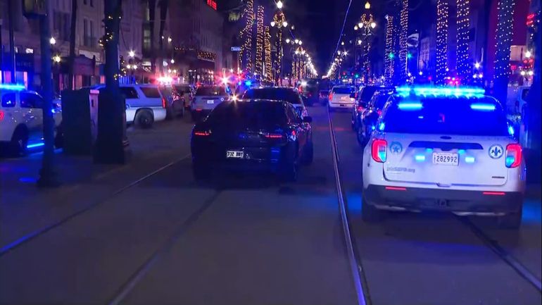 Un homme fonce sur la foule avec son pick-up dans le quartier français de la Nouvelle-Orléans : au moins 10 morts et 30 blessés