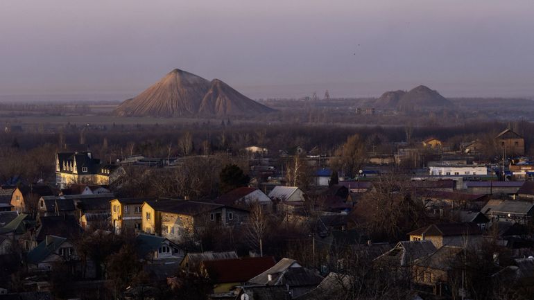 Guerre en Ukraine : les forces russes accentuent la pression sur Pokrovsk, l'un des derniers remparts du Donbass