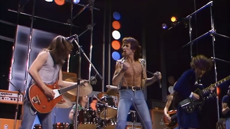 AC/DC : L’histoire d’un des plus grands groupes rock de tous les temps ...