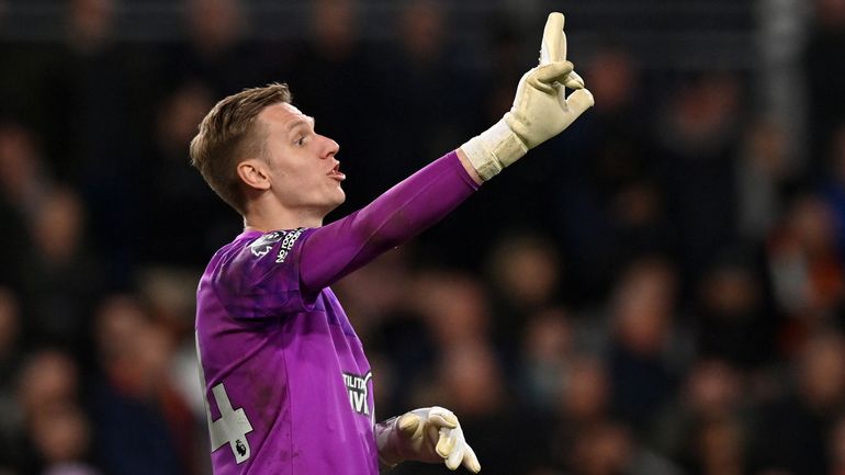 Un double sauvetage de Thomas Kaminski nommé arrêt de la saison en Premier League