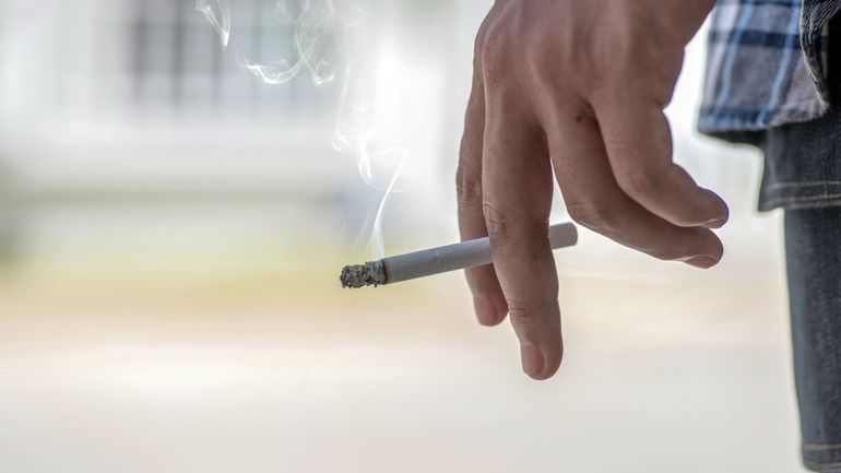 Cigarette et tabac bannis des quais de gare à partir du 1er janvier 2023