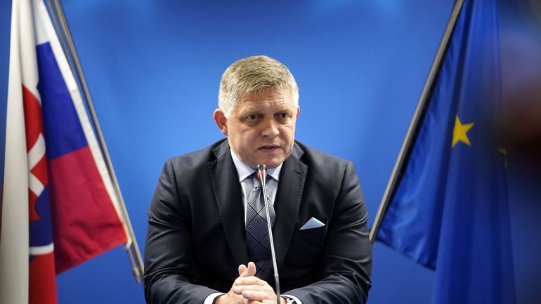 Slovaquie : la vie du Premier ministre Robert Fico n'est plus en danger