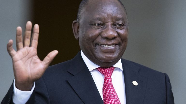 Le président sud-africain échappe à une procédure de destitution