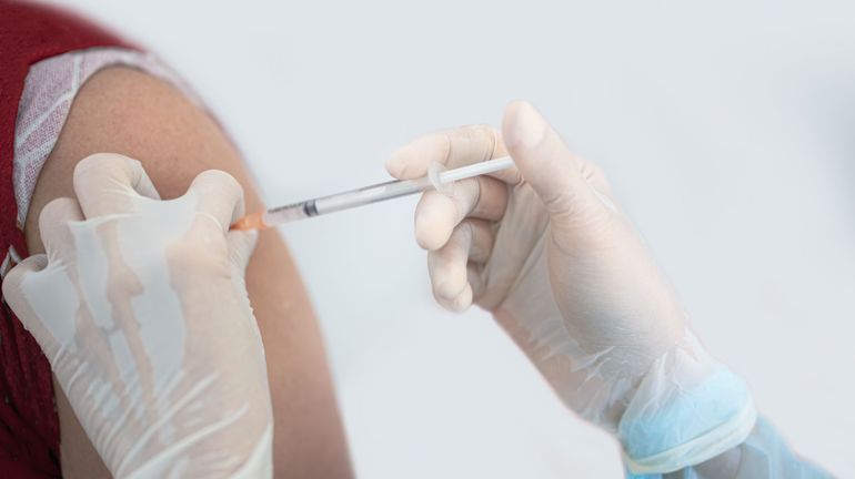Coronavirus : environ 45% des PME bruxelloises et wallonnes en faveur de la vaccination obligatoire