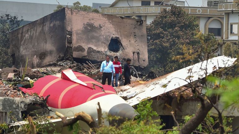 Le bilan du crash d'Air India s'alourdit à 279 morts
