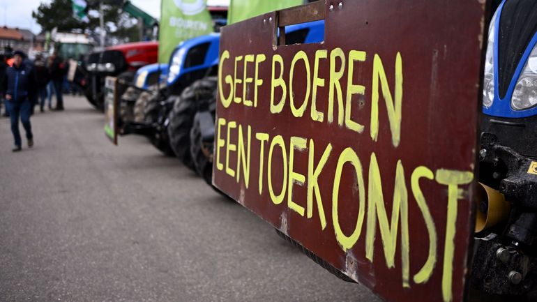 Grogne du monde agricole : le gouvernement flamand annonce un accord avec les agriculteurs