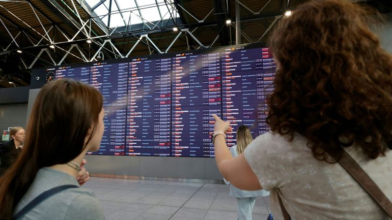 La compagnie aérienne russe Aeroflot paralysée : le coup d'éclat retentissant de hackers pro ukrainiens