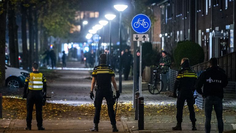 Une troisième soirée de troubles aux Pays-Bas, en protestation aux mesures sanitaires
