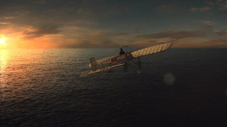 25 juillet 1909, le premier homme traverse la manche en avion...