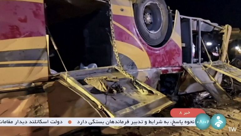 Iran : au moins 28 morts dans l'accident d'un bus de pèlerins pakistanais