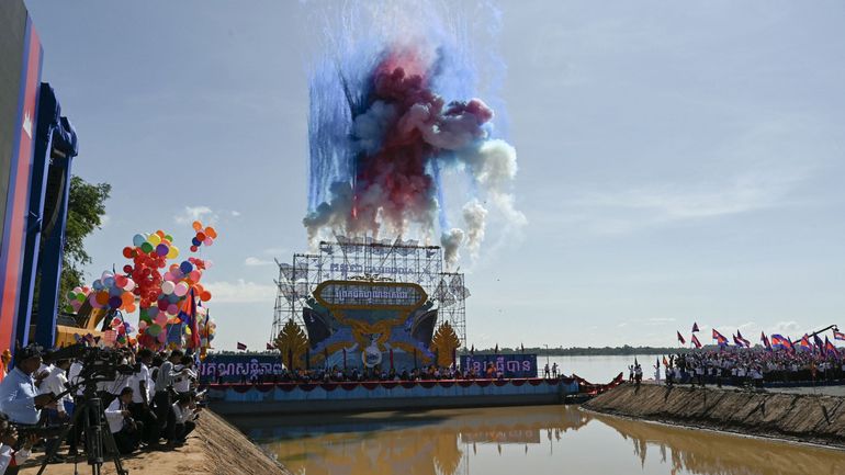 Cambodge : le Premier ministre inaugure en grande pompe le chantier d'un canal controversé sur le Mékong