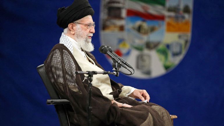 Nucléaire iranien : l'ayatollah Khamenei appelle à poursuivre la coopération avec l'AIEA