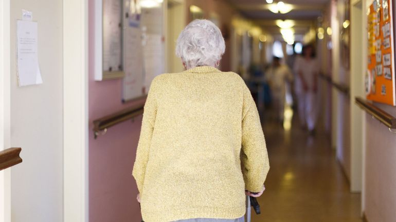 Les Bruxellois vieillissent : l'offre d'hébergements et de centres de soins devra s'adapter