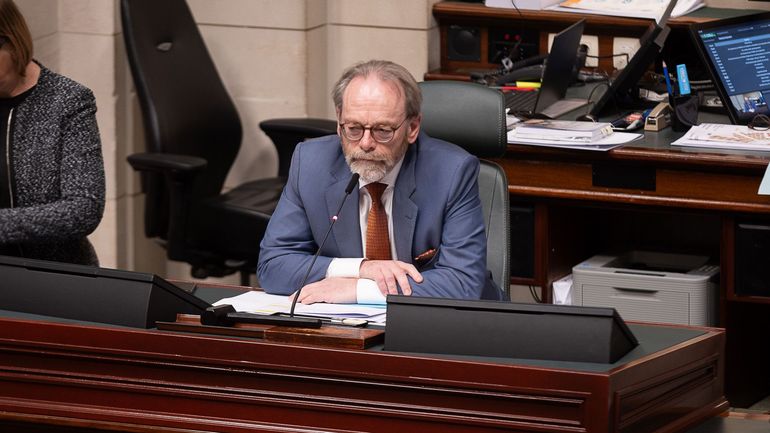 Politique : la Chambre veut revoir le système de sanction financière des députés absents