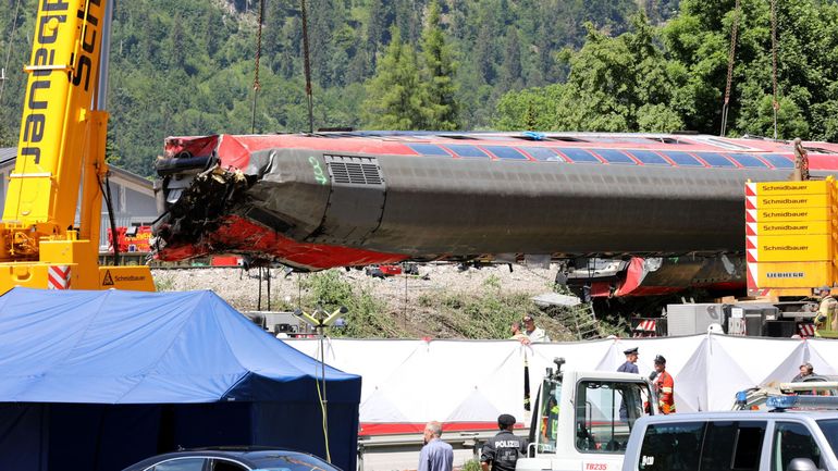 Déraillement d'un train dans les Alpes allemandes : un nouveau bilan fait état à 5 morts et 44 blessés
