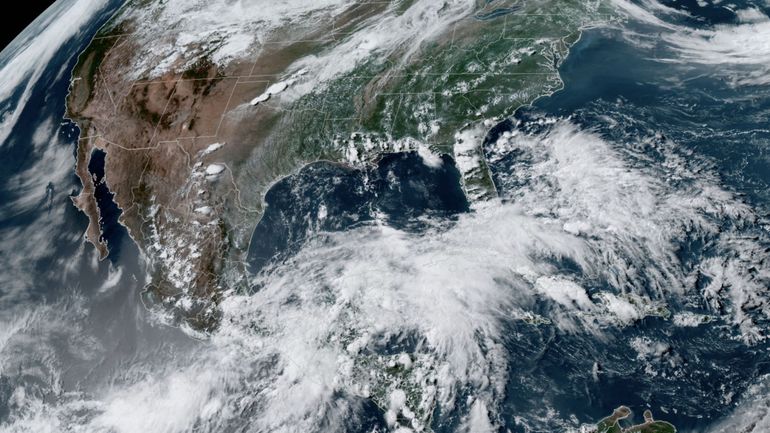 L'Ouragan Agatha fait 11 morts et au moins 33 disparus dans le sud du Mexique