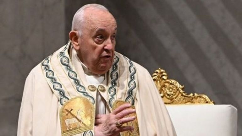 Le pape, malgré sa santé chancelante, a présidé la messe de Pâques