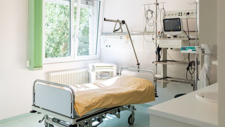 Près de 2500 lits d'hôpital encore fermés en Belgique par manque de personnel