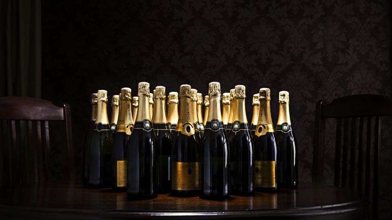 Controverse franco-russe sur le champagne : les Français recommencent à exporter leurs bulles vers la Russie
