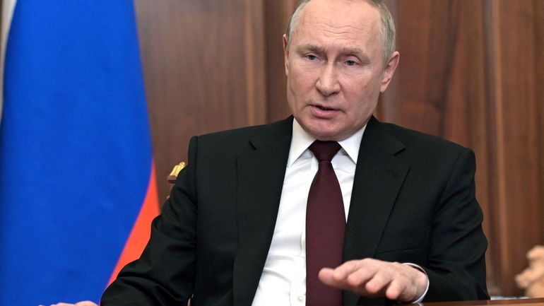 Conflit en Ukraine : Poutine demande au Sénat l'envoi de militaires en soutien aux séparatistes