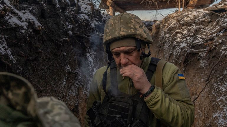 Guerre en Ukraine : l'armée ukrainienne annonce se replier 