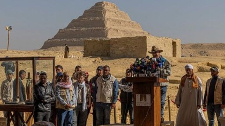 L'Egypte révèle quatre nouvelles tombes pharaoniques et une momie